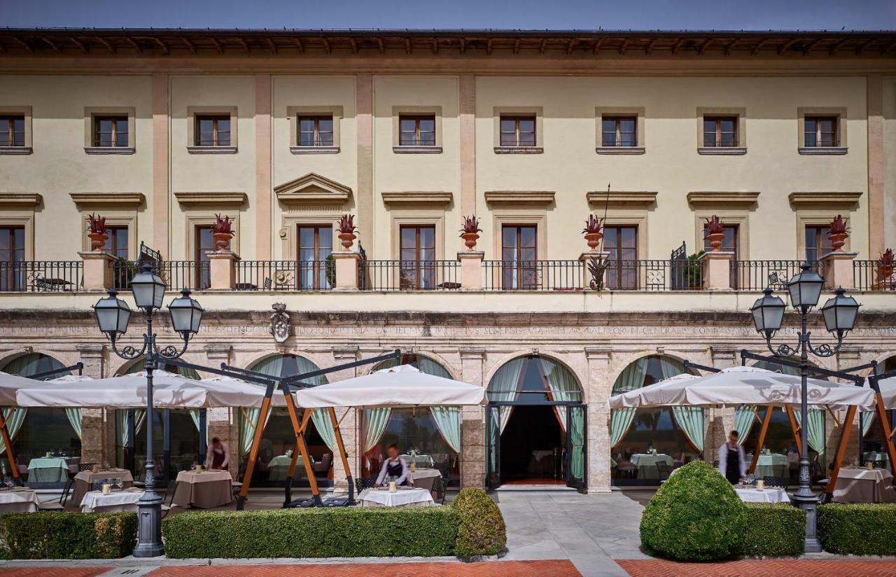 Fonteverde Lifestyle & Thermal Retreat - The Leading Hotels Of The World San Casciano dei Bagni Exterior photo The hotel's restaurant