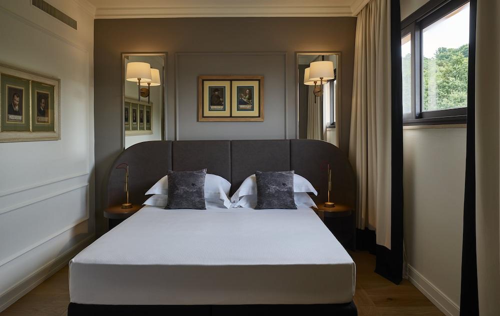 Fonteverde Lifestyle & Thermal Retreat - The Leading Hotels Of The World San Casciano dei Bagni Exterior photo A bedroom at the hotel